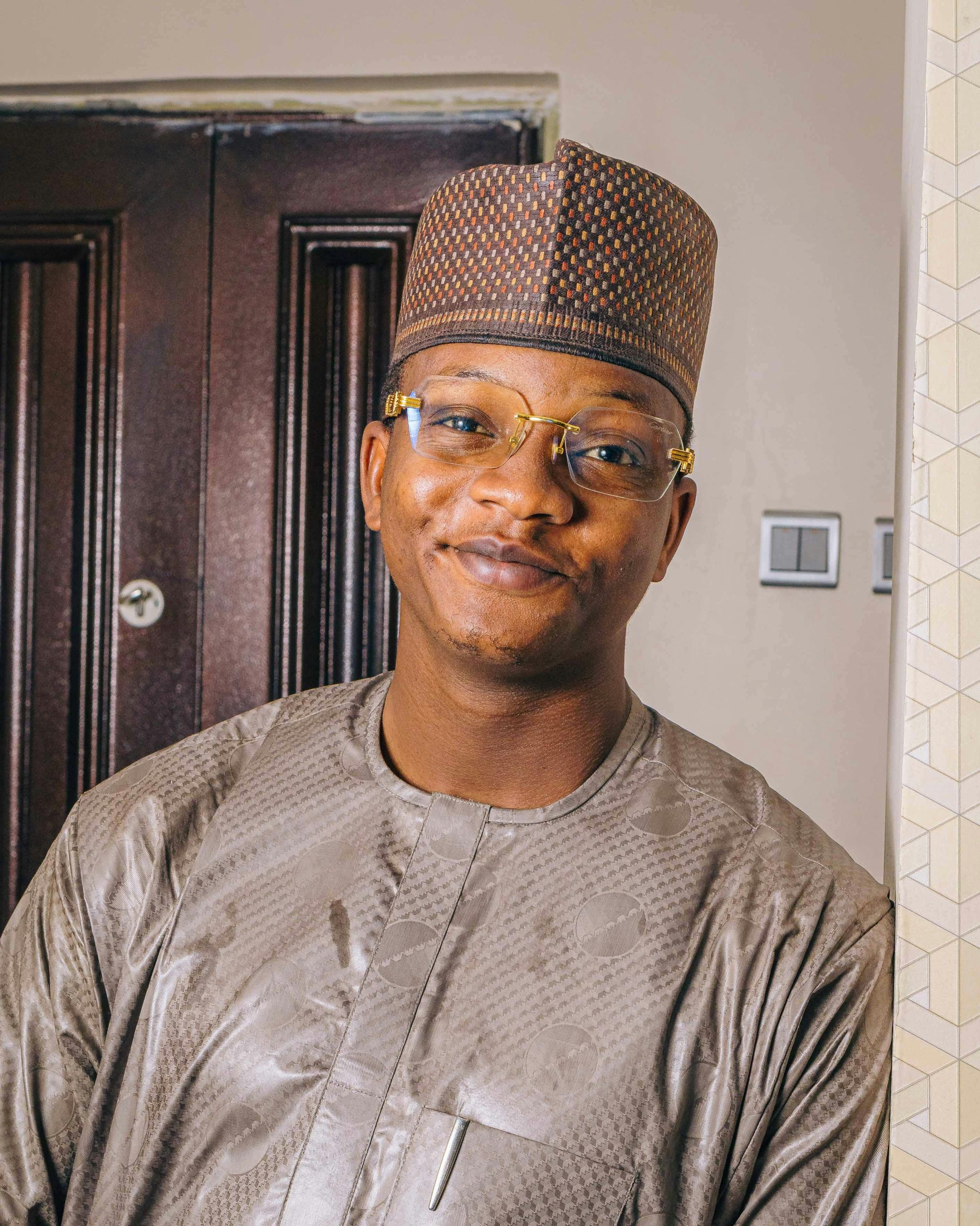 Tunde, Abuja